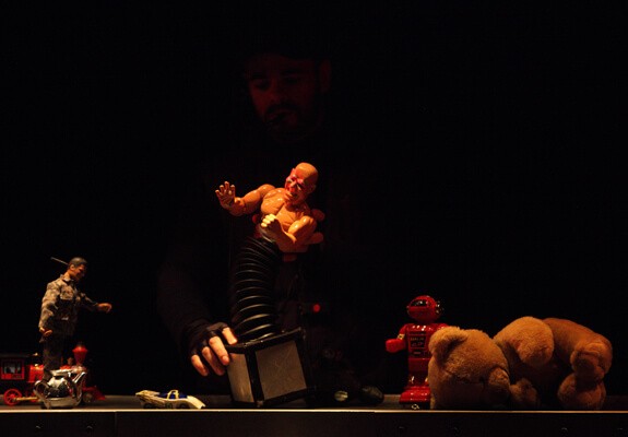 lepetitsoldat-teatrodefero-slideshow-credit-susanna-neves05